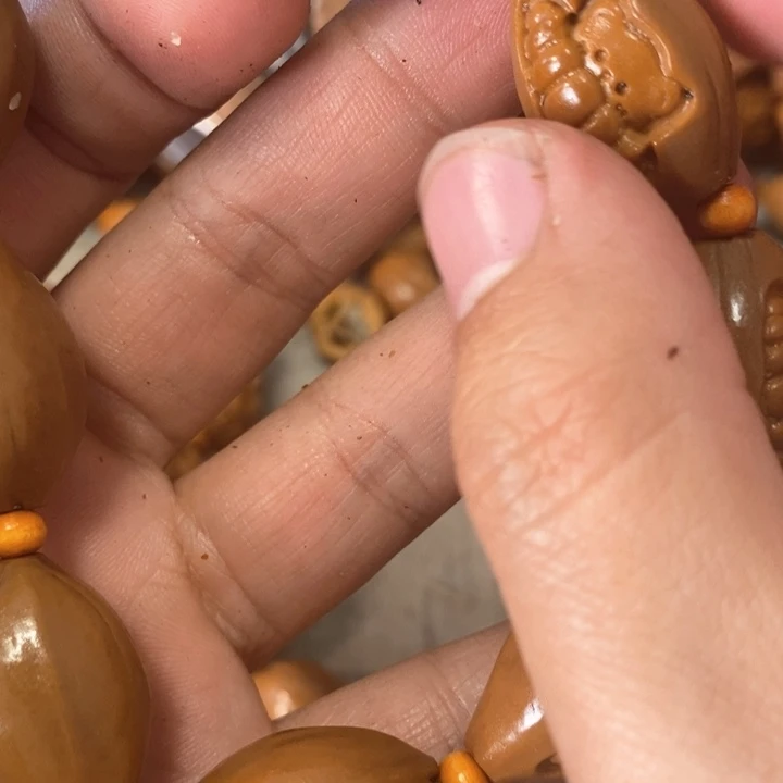 橄榄核手串/手链橄榄微瑕包衣小熊