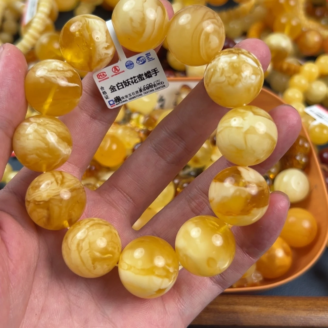 琥珀未镶嵌珠宝奇石