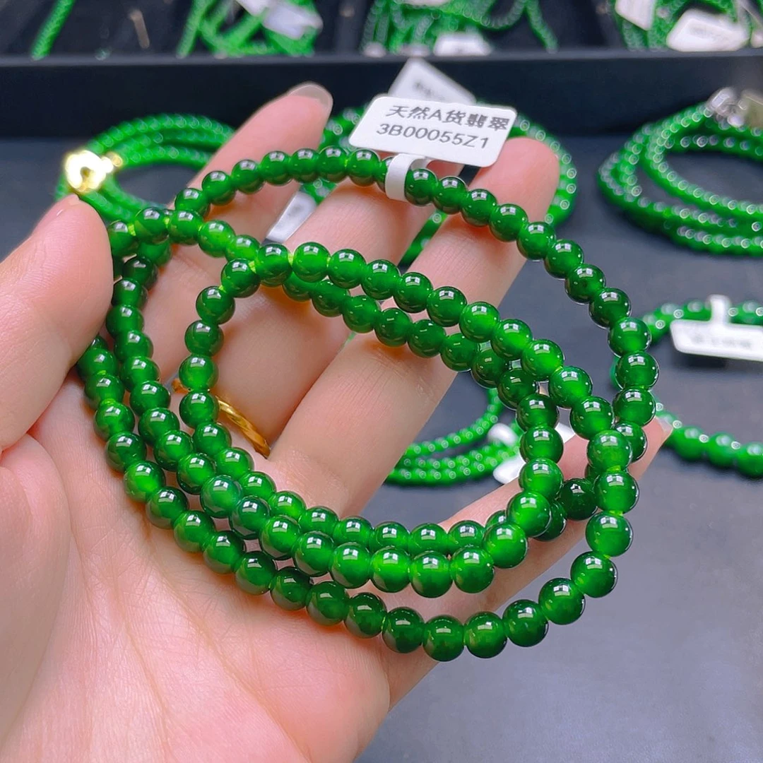 翡翠未镶嵌颈饰