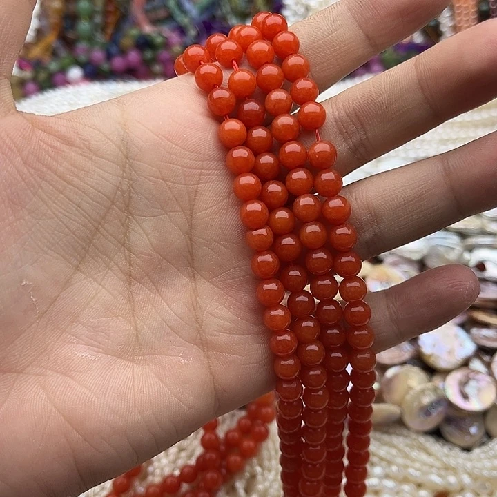 玛瑙/玉髓未镶嵌珠宝半成品一条6mm左右南红