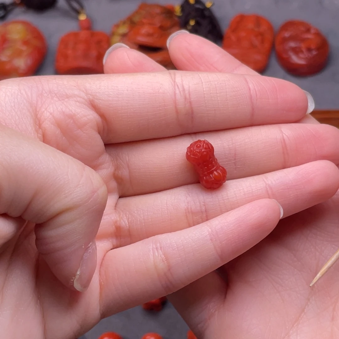 南红玛瑙未镶嵌配饰