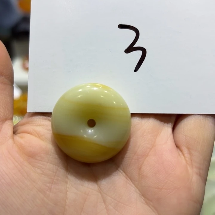 未镶嵌岫玉手镯天然