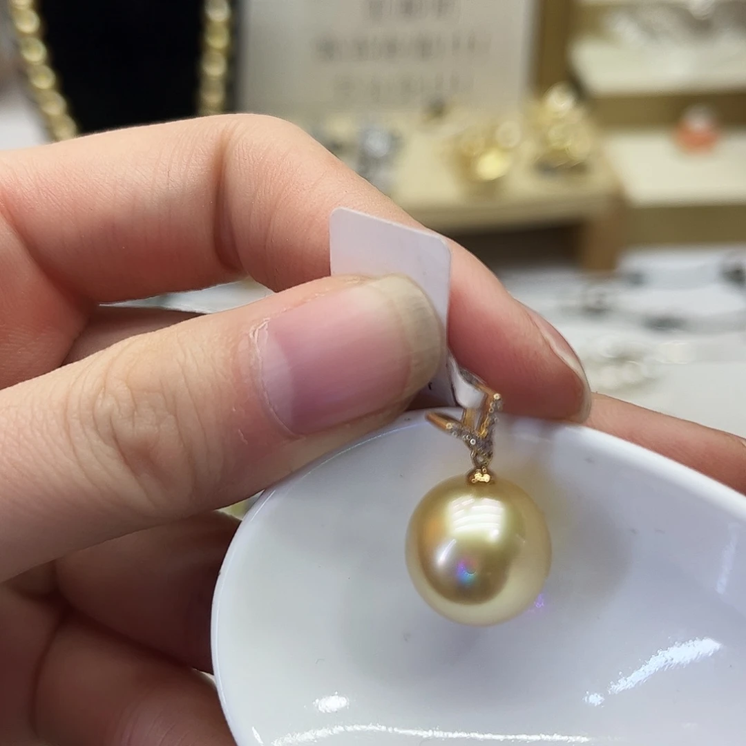 颈饰未镶嵌海水珍珠