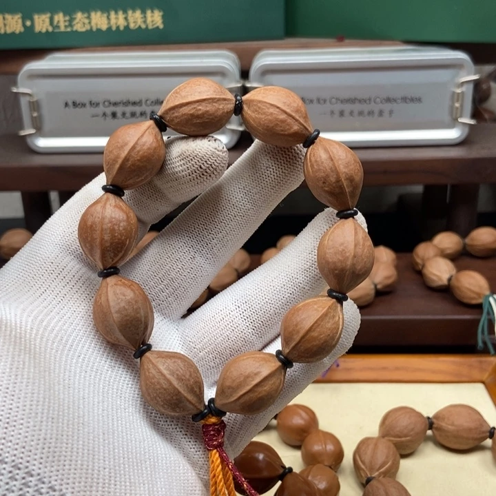 冰***️手串橄榄核1624三花