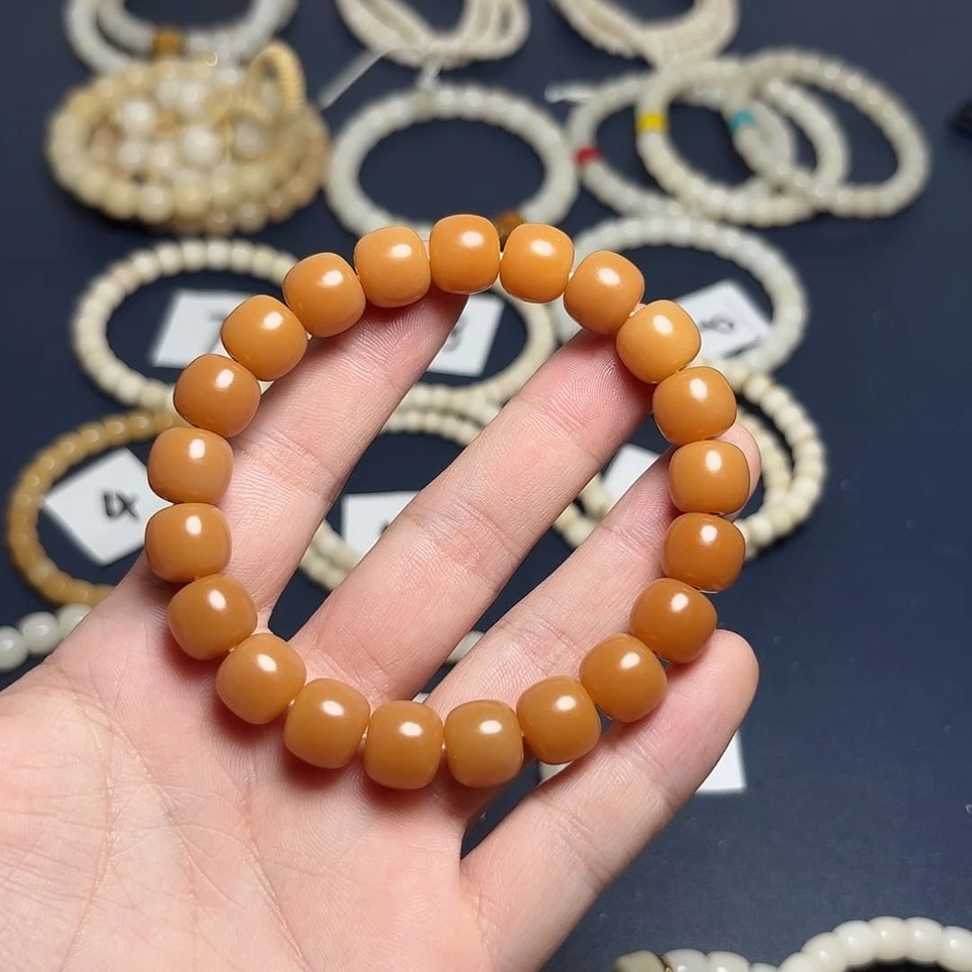 狮***兄吊坠菩提根/象牙果11*10