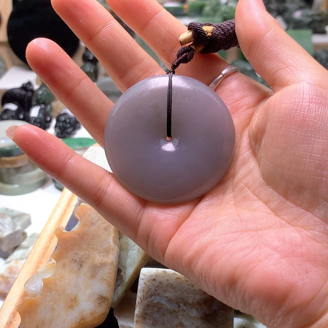 玉***之和田玉未镶嵌颈饰