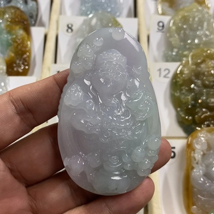 颈饰未镶嵌翡翠财神