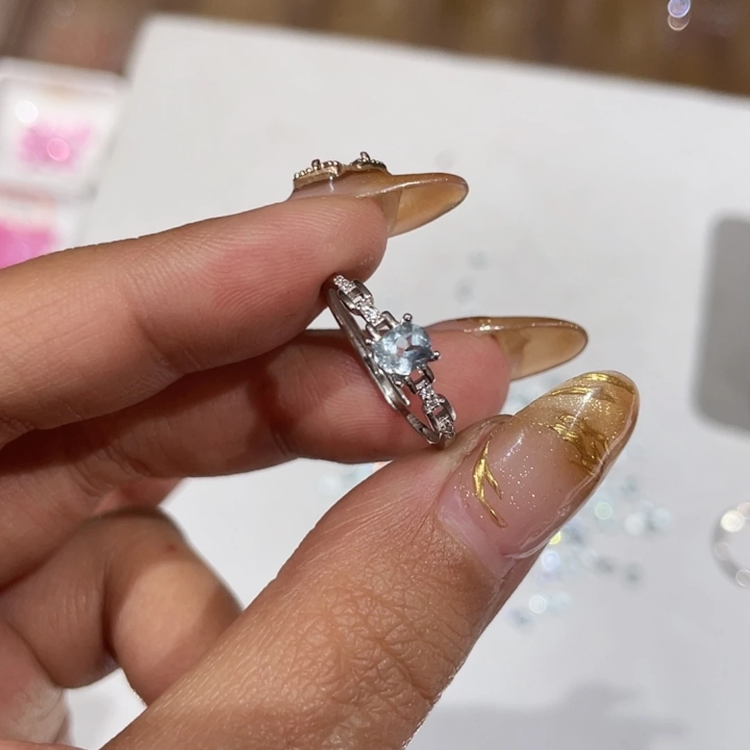 海蓝宝石戒指银S925镶嵌