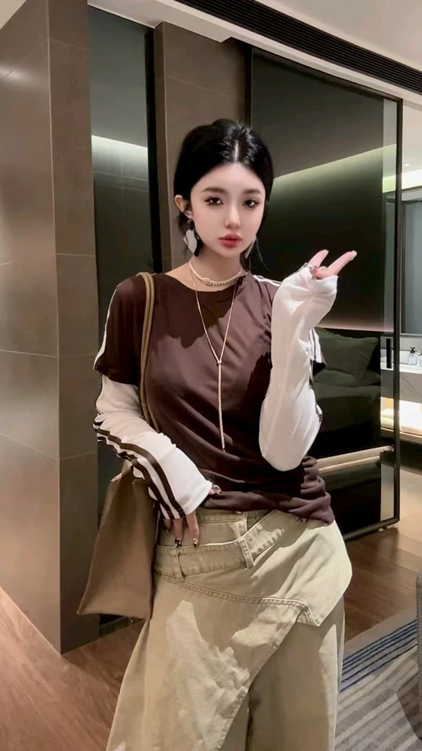 6122透气吸汗嘻哈风T恤秋季时尚修身休闲黑色百搭假两件长袖显瘦