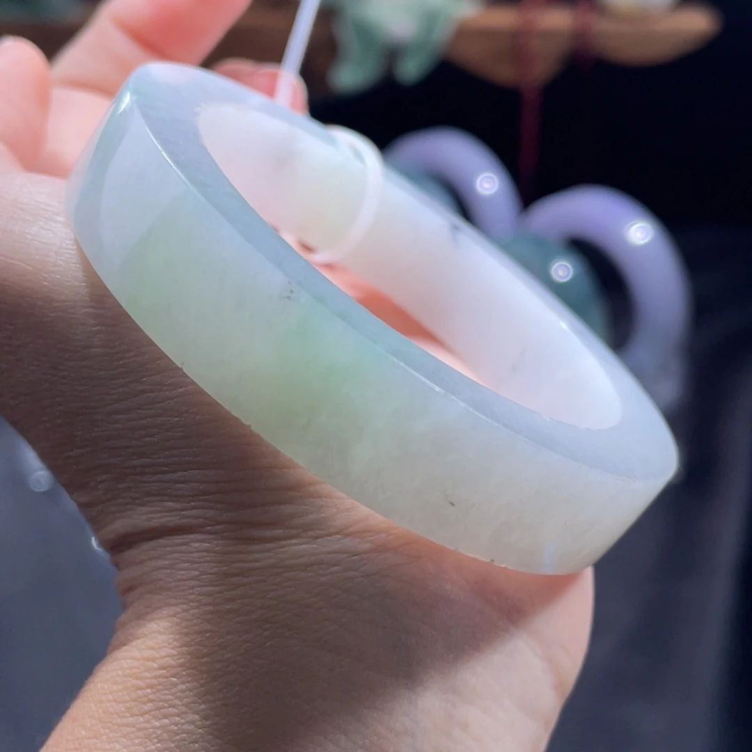 定制翡翠手镯未镶嵌