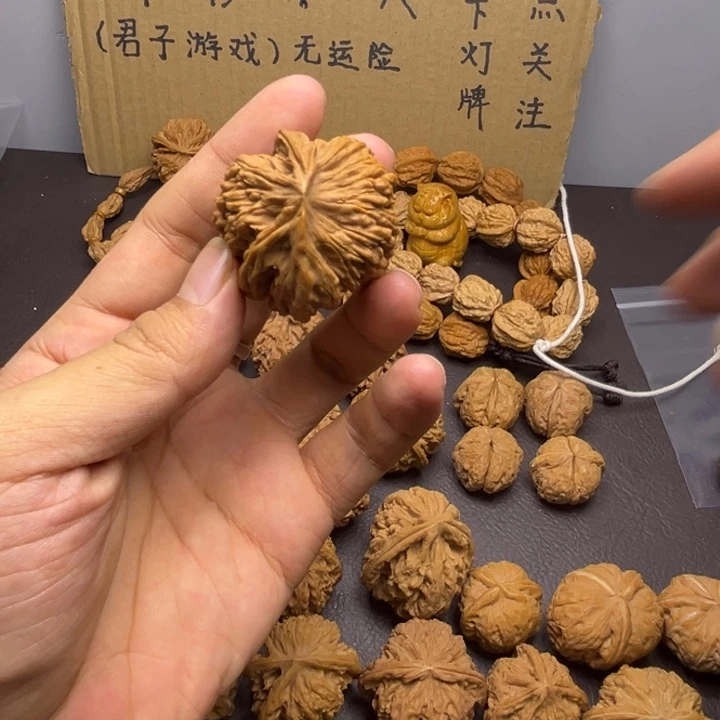 云***客桃核吊坠南疆挂角