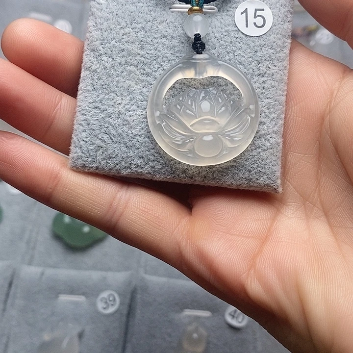 玛瑙/玉髓合金颈饰