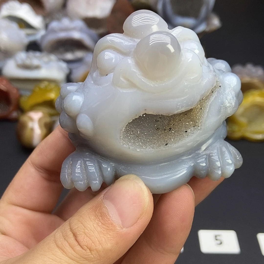 玛瑙/玉髓未镶嵌珠宝奇石