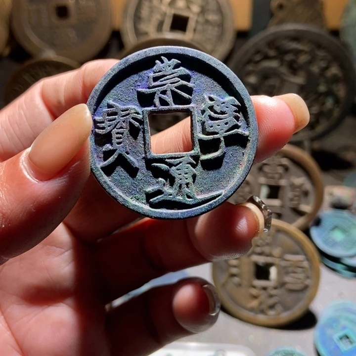 虎***秋铜现代工艺品仿制品