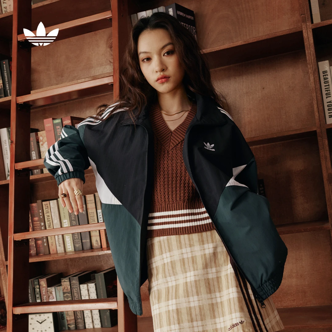 双旦礼遇阿迪达斯三叶草 经典宽松运动夹克外套男女款秋季 KC3115