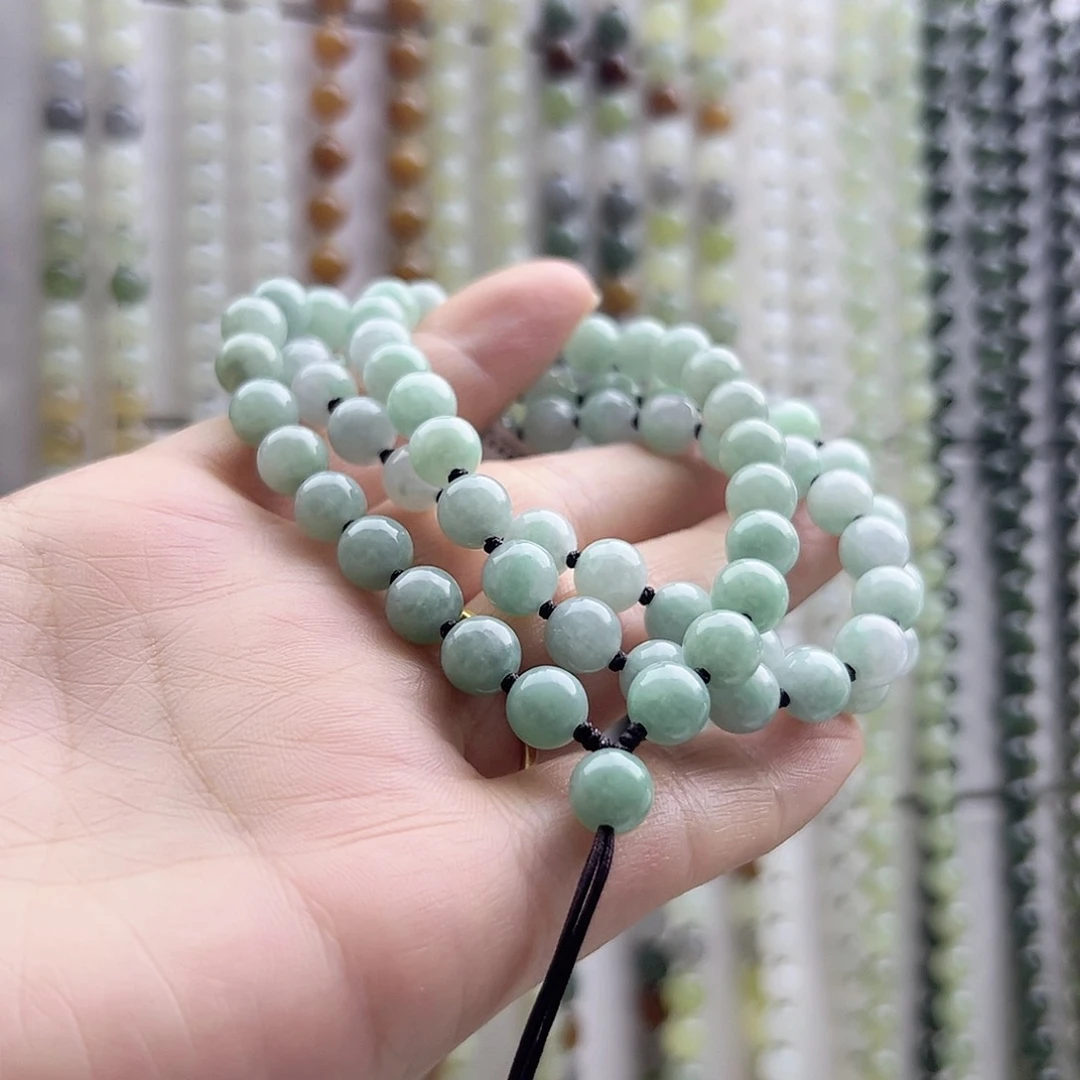 阿***伟翡翠未镶嵌颈饰珠链