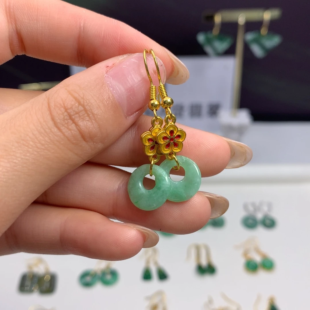 翡翠未镶嵌耳饰耳饰