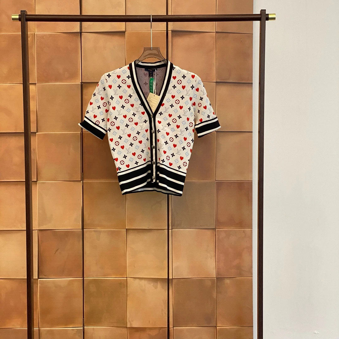 99新 LouisVuitton/路易威登 扑克老花满印条纹针织开衫/m码30211
