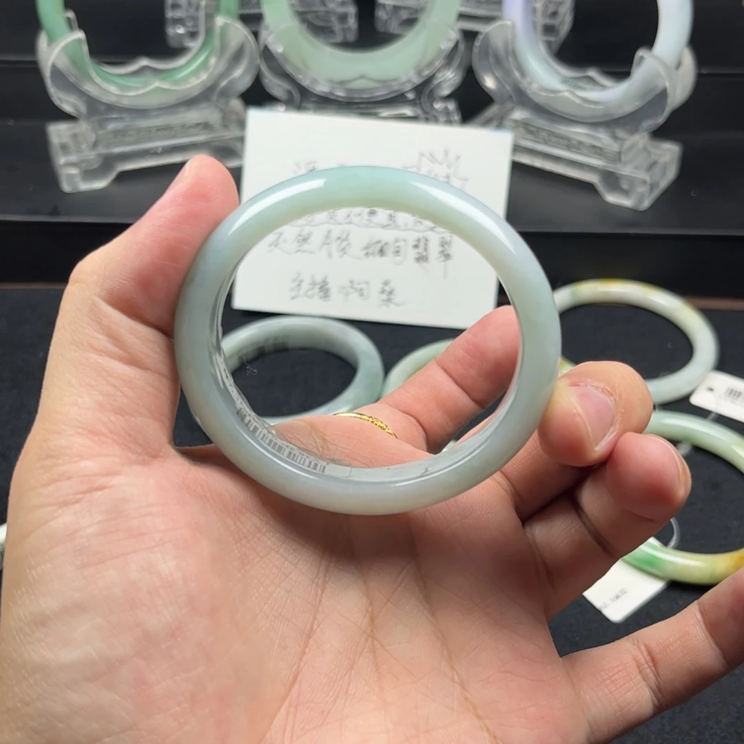 未镶嵌手镯翡翠贵妃镯55