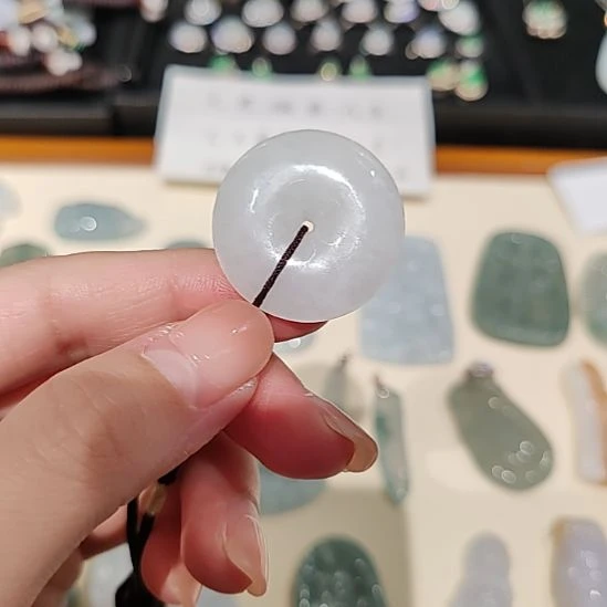 翡翠未镶嵌颈饰天然缅甸翡翠A货平安扣吊坠