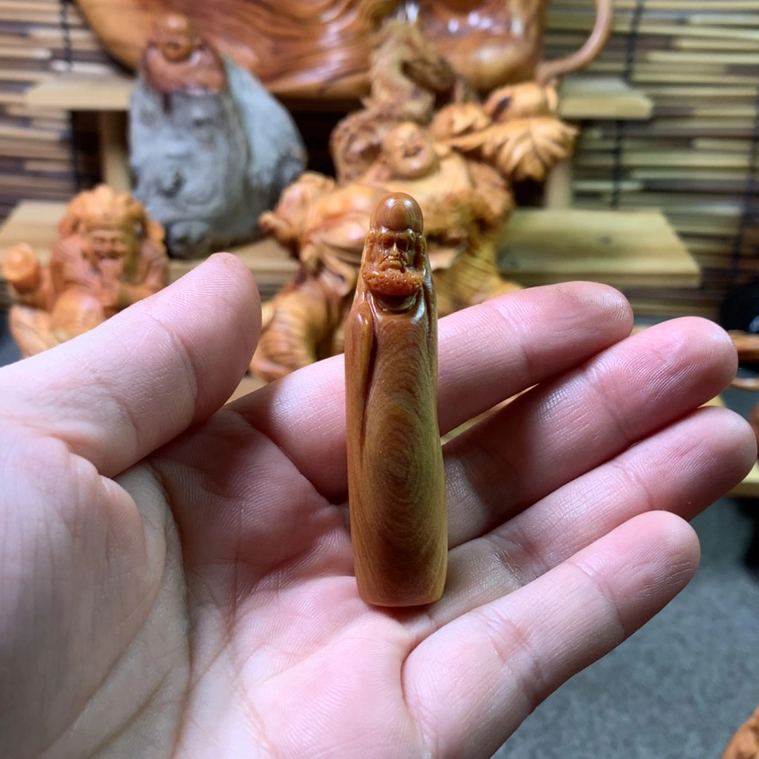 柏木（崖柏）崖柏精雕手把件