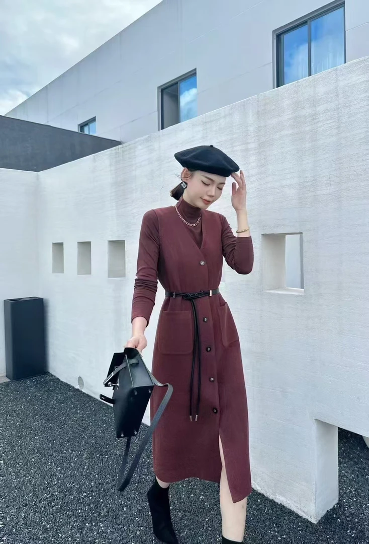 呢料两件套打底外穿气质显瘦