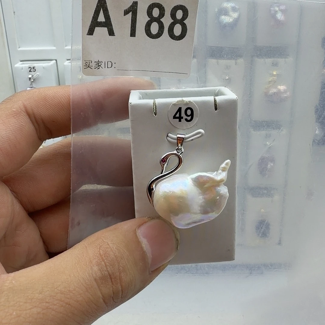 淡水珍珠颈饰合金