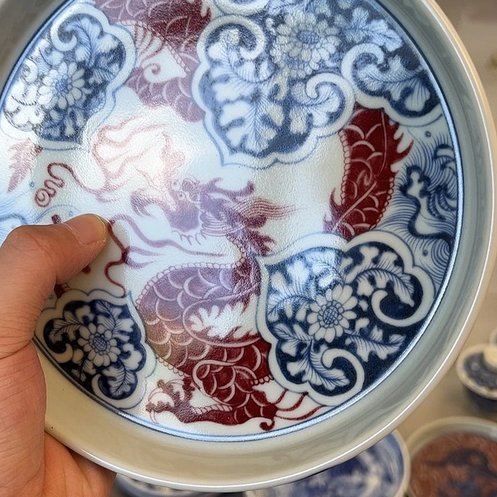 摆件景德镇釉里红如意穿花龙大壶承微瑕