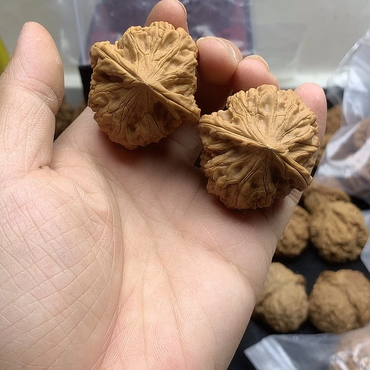 文玩核桃吊坠41大鸡心