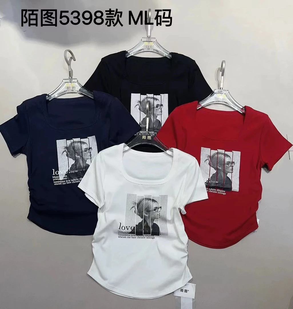 《秀秀精选》陌图5398 修身短袖褶皱短袖T