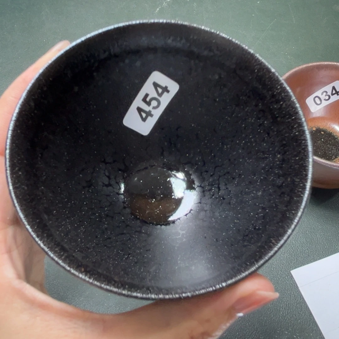 -***戏茶盏全手工原矿原釉建盏