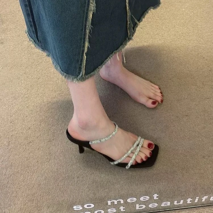 温州美足一号断码女鞋《偶有瑕疵，完美勿拍》凉拖鞋露趾欧美