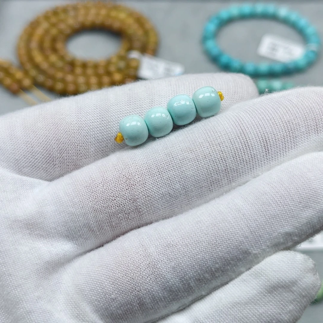 绿松石未镶嵌挂件