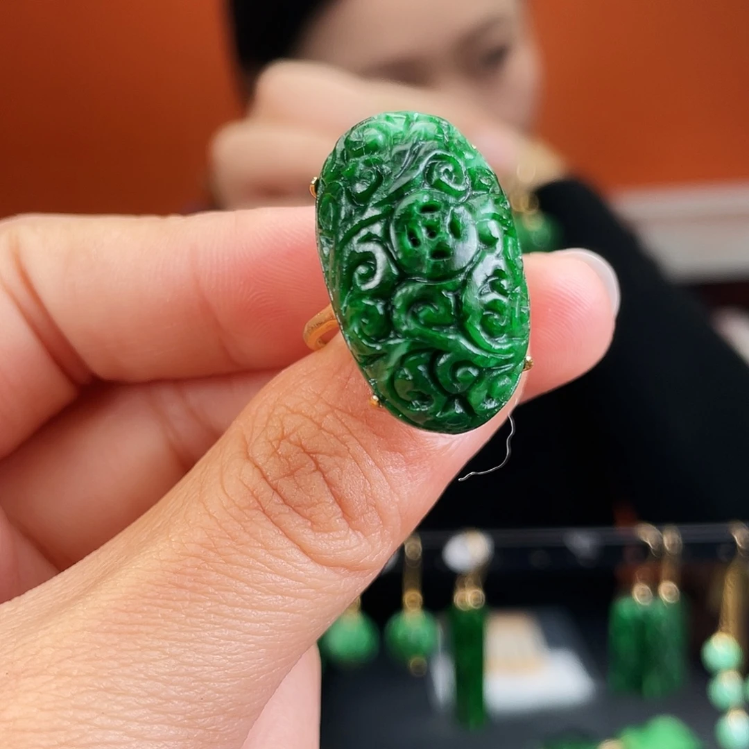 翡翠银S925镶嵌耳饰