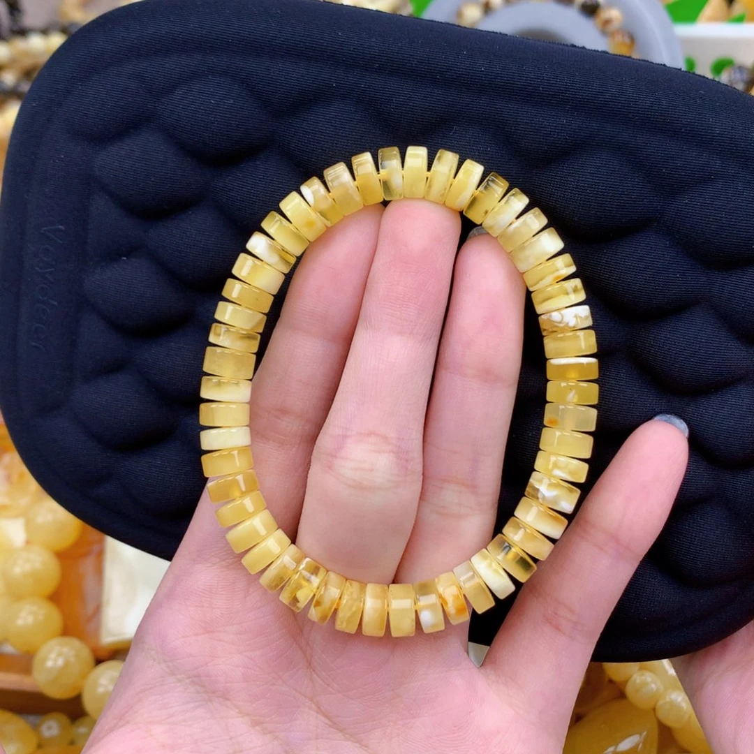 琥珀未镶嵌珠宝奇石8