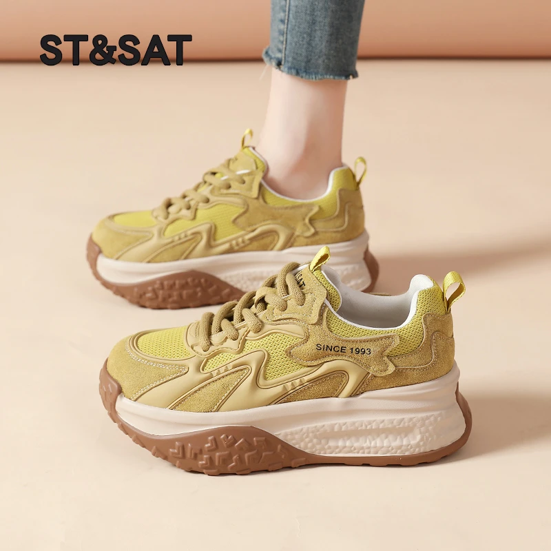 星期六德训鞋女款2025新款秋冬季爆款厚底增高阿甘运动鞋子