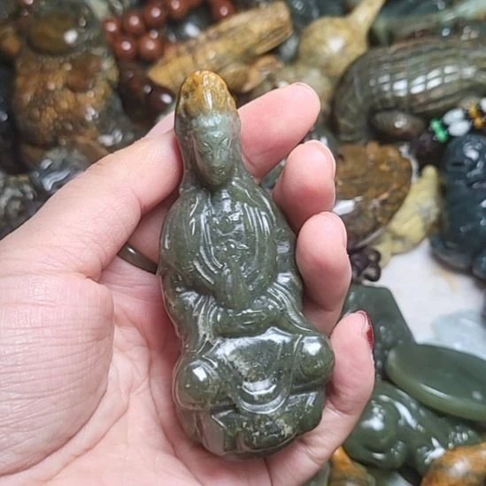 岫岩河磨玉（透闪石质玉）未镶嵌挂件