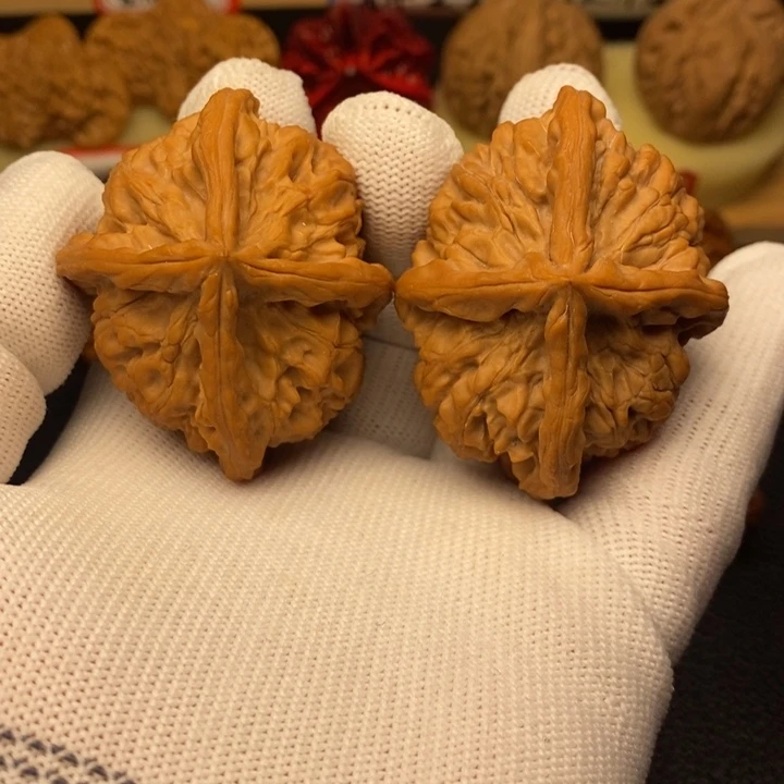 奔*玉玺四棱玉玺四棱