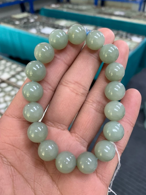 纯天然新疆沙枣清和田玉卡12 A112