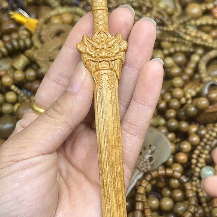 维腊木（绿檀）无事牌