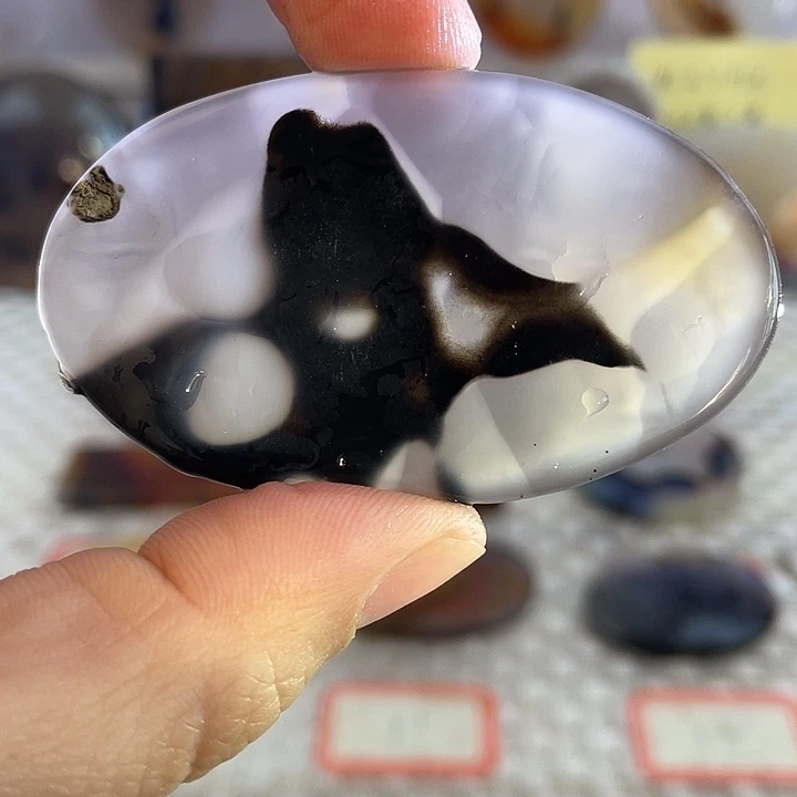 玛瑙/玉髓合金颈饰