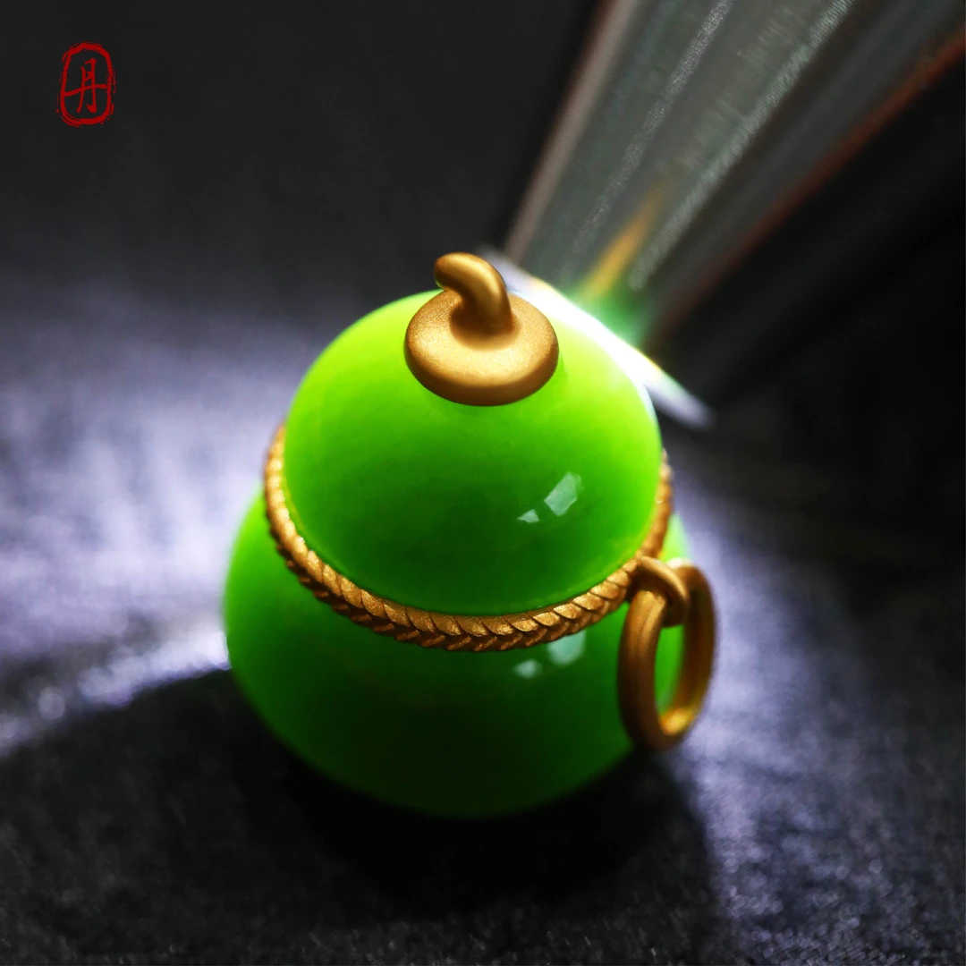EMPRESS【18K金碧玉圆墩墩葫芦吊坠】