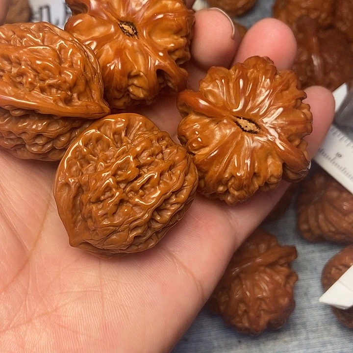 文玩核桃吊坠白41