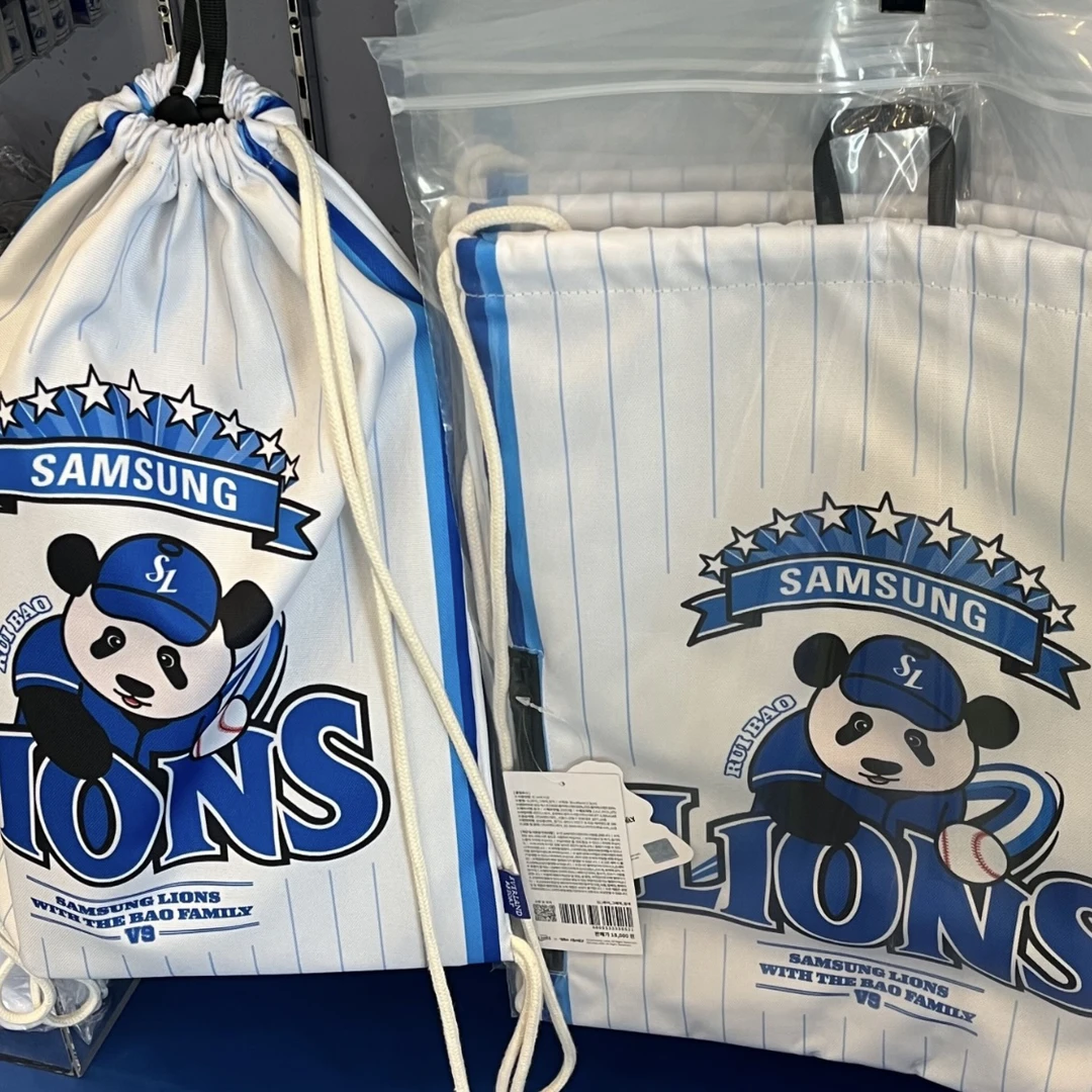 爱宝乐园棒球快闪店睿宝辉宝抽绳背包熊猫