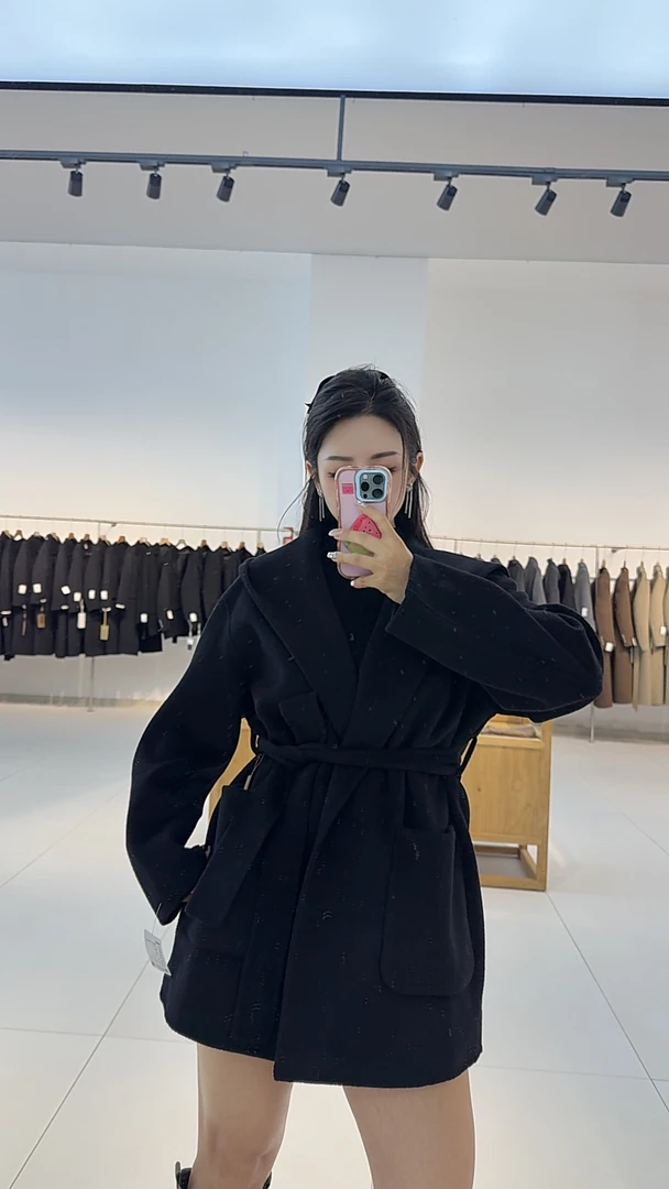 （8501 ）鄂市产地  羊毛连帽浴袍短款休闲百搭外套