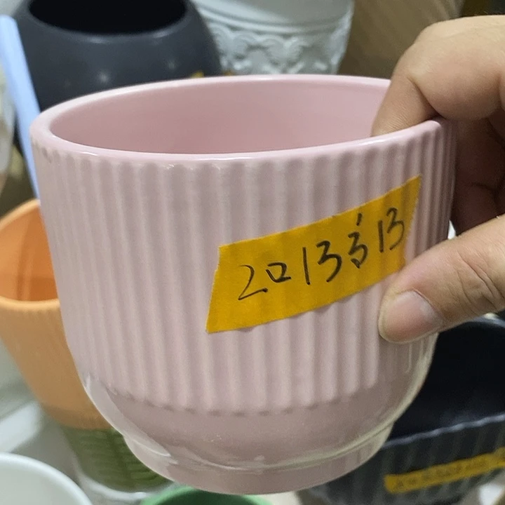 陶盆有孔 瑕疵针孔漏釉介意勿拍外口 13外高13