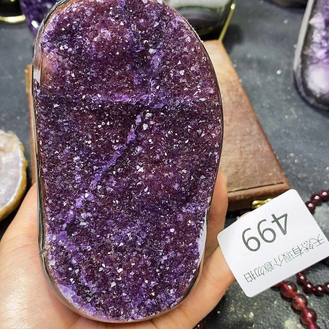 未镶嵌水晶大型摆件（非配饰）