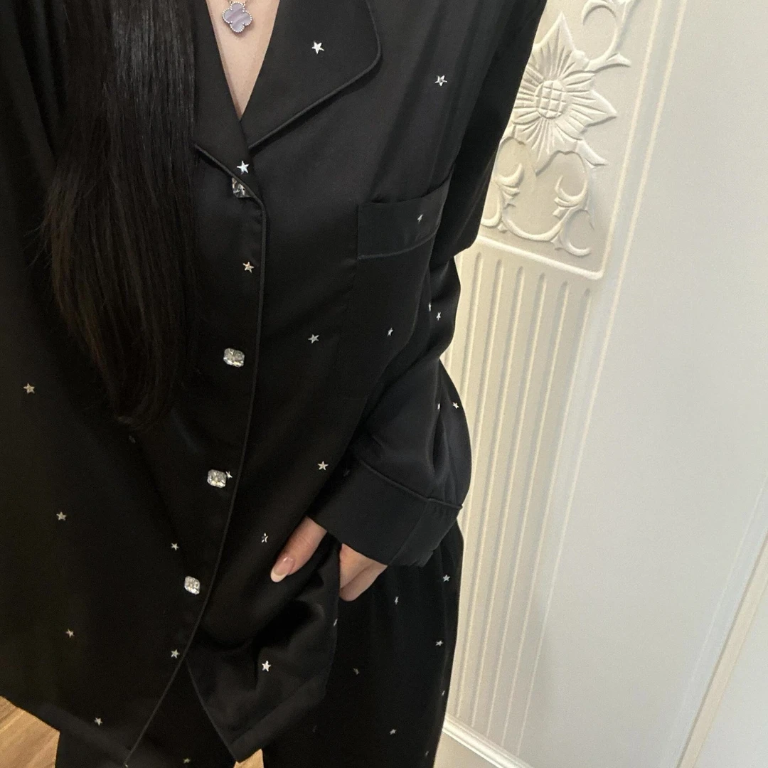 2025年新款缎面高级感星星黑色冰丝睡衣女长袖长裤大码家居服套装