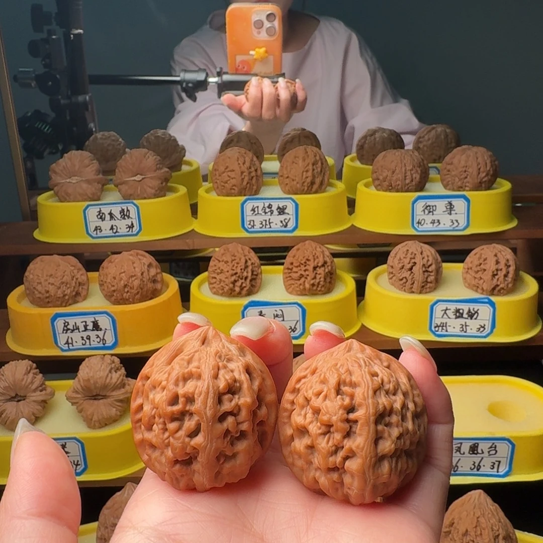 文玩核桃吊坠36全品凤凰台