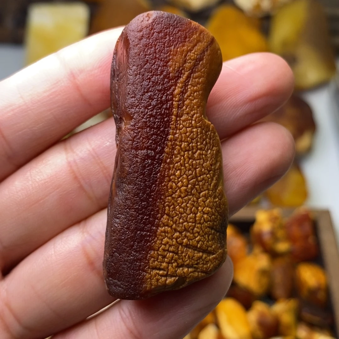 定制琥珀天然蜜蜡乌料